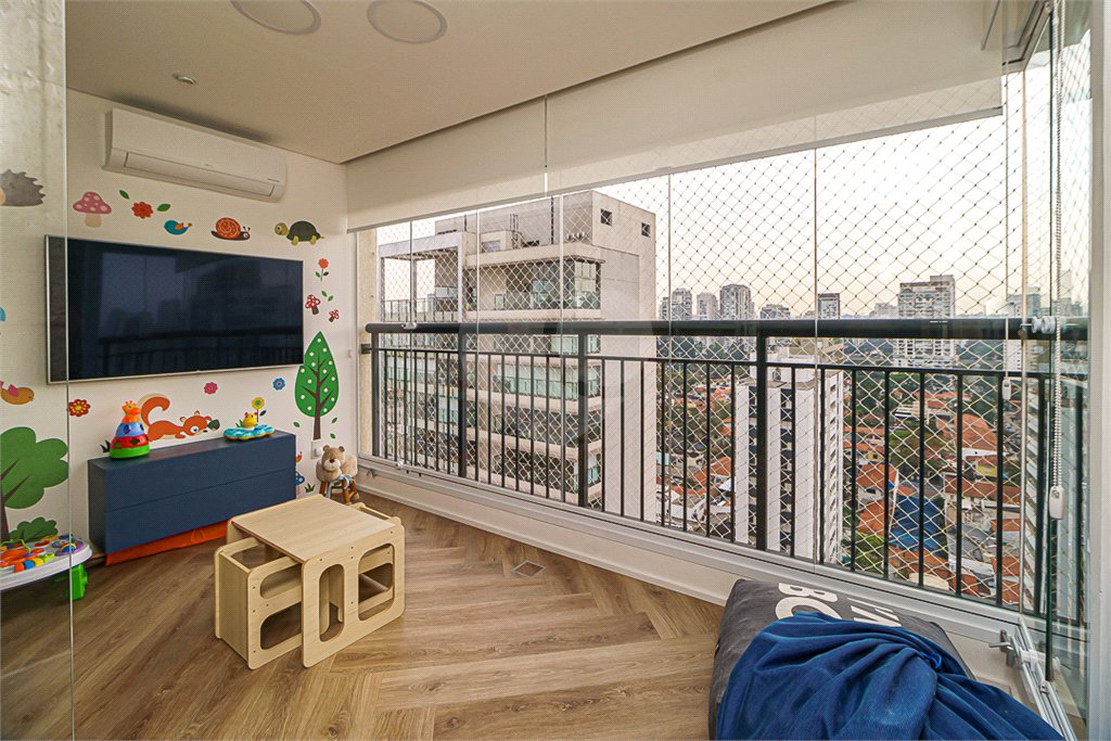 Apartamento à venda com 3 suítes em Brooklin, São Paulo, SP