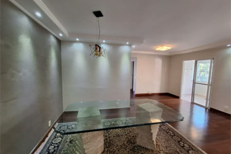 Apartamento para alugar com 3 suítes em Vila Suzana, São Paulo, SP