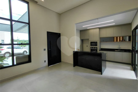 Casa à venda com 3 quartos, sendo 1 suíte, no condomínio Park Real Indaiatuba, Indaiatuba - SP