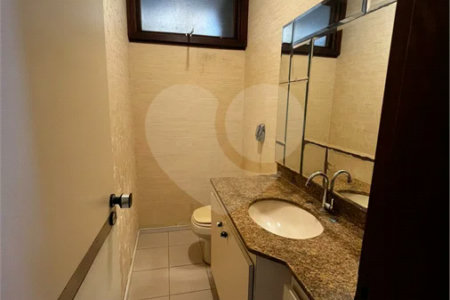 Sobrado à venda com 3 quartos, sendo 1 suíte, em Rolinópolis, São Paulo, SP