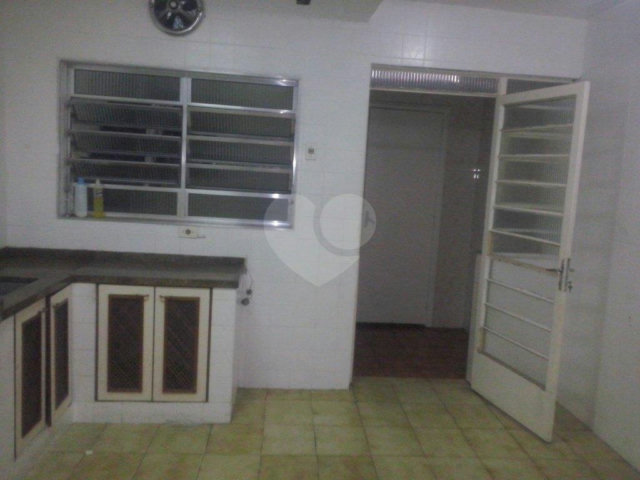 Sobrado à venda com 2 quartos em Vila Guilherme, São Paulo, SP