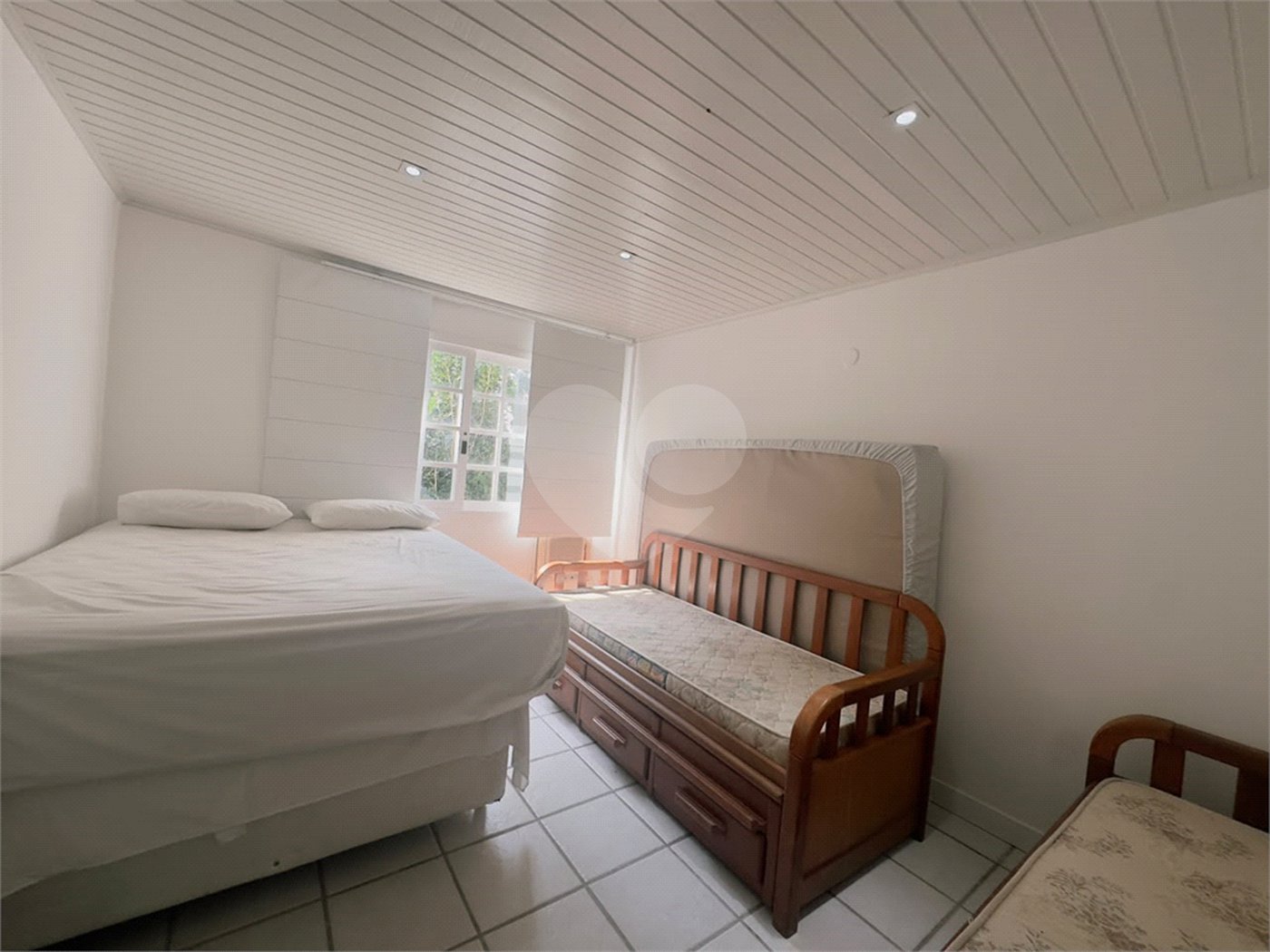 Casa em condomínio à venda com 4 quartos, sendo 3 suítes, em Manguinhos, Armação dos Búzios, RJ