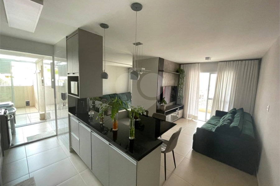 Apartamento à venda com 3 quartos, sendo 1 suíte, em Parada Inglesa, São Paulo, SP