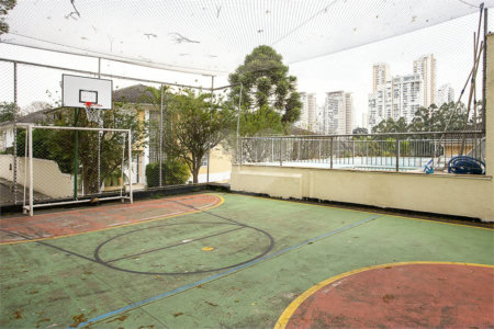 Casa à venda ou para alugar com 4 suítes no condomínio Belle Ville, São Paulo - SP