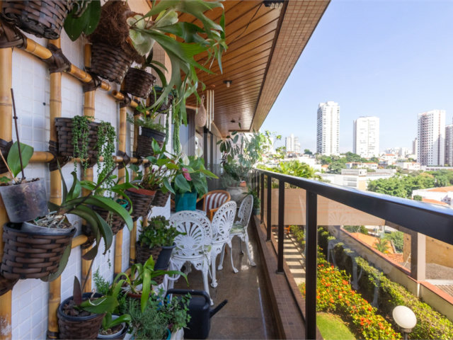 Apartamento à venda com 3 suítes em Santana, São Paulo, SP