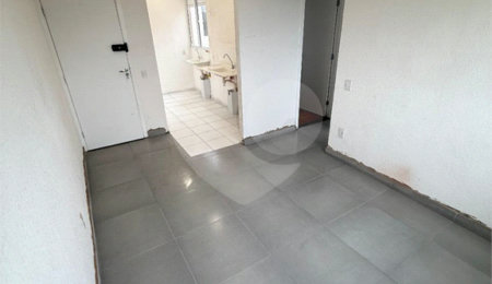 Casa em condomínio à venda com 2 quartos em Jardim Petrópolis, Cotia, SP
