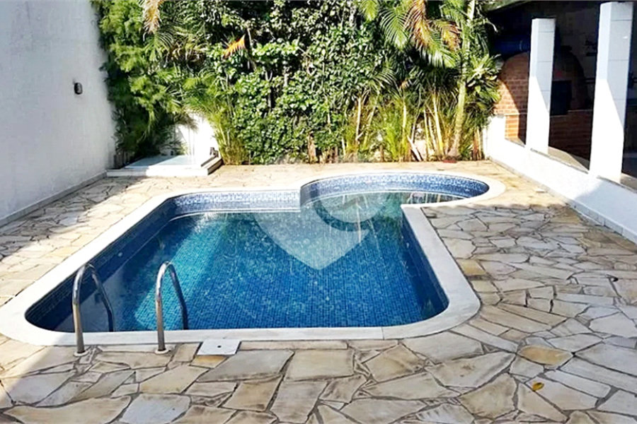 Casa Térrea à venda com 3 quartos, sendo 1 suíte, em Tremembé, São Paulo, SP