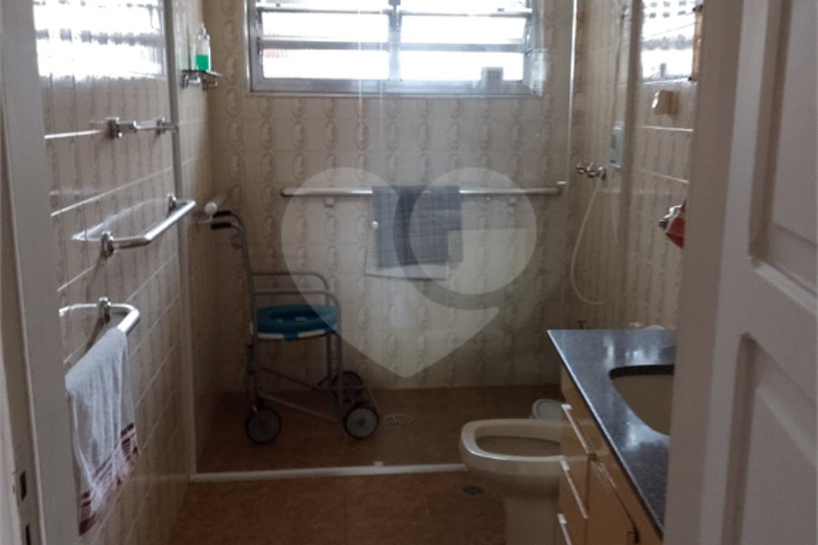 Sobrado à venda com 8 quartos, sendo 3 suítes, em Tucuruvi, São Paulo, SP