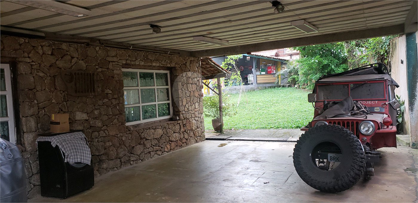 Casa à venda com 4 quartos, sendo 1 suíte, em Serra da Cantareira, Mairiporã, SP