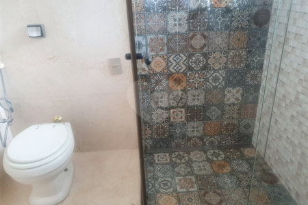 Casa à venda com 4 quartos, sendo 2 suítes,  no condomínio Lake Louise, São Paulo - SP