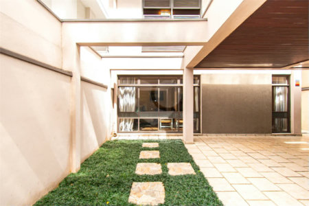 Casa à venda com 3 quartos, sendo 1 suíte, em Brooklin, São Paulo, SP