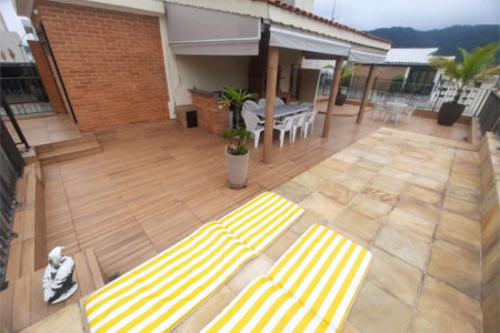Apartamento com 3 dormitórios à venda, 202 m² por R$ 750.000,00 - Jardim Belmar - Guarujá/SP