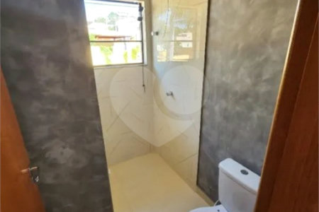 Sobrado à venda com 3 quartos, sendo 1 suíte,  em Jardim Paulista, Atibaia, SP