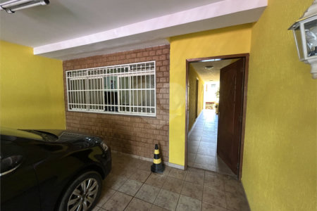 Sobrado à venda com 3 quartos em Jardim Santo Antoninho, São Paulo, SP