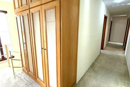 Sobrado à venda com 5 quartos, sendo 3 suítes, em Jardim Leonor, São Paulo, SP