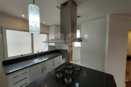 Apartamento à venda com 2 suítes em Vila Gertrudes, São Paulo, SP