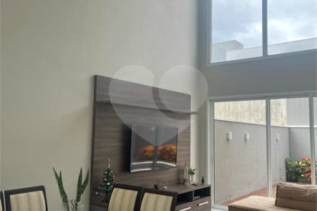 Casa à venda com 3 suítes no condomínio Residencial Terra Nobre, Indaiatuba - SP