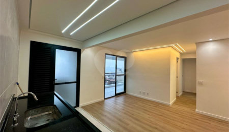 Apartamento à venda com 3 quartos, sendo 1 suíte,  em Chora Menino, São Paulo, SP