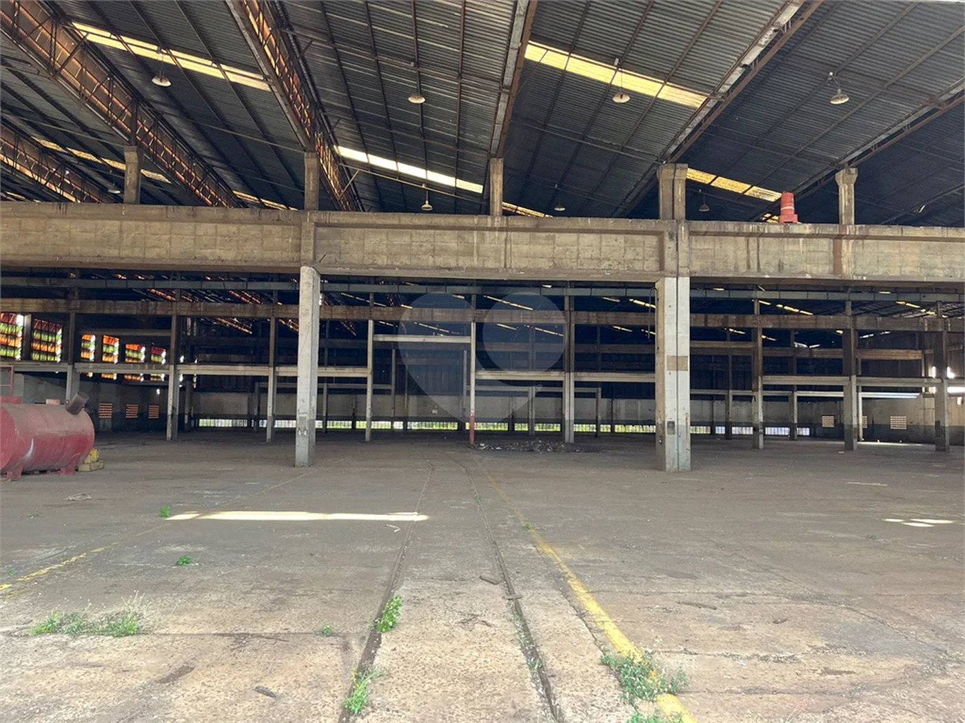 Excelente Galpão comercial para empresas disponível para venda e locação em Piracicaba - SP.
