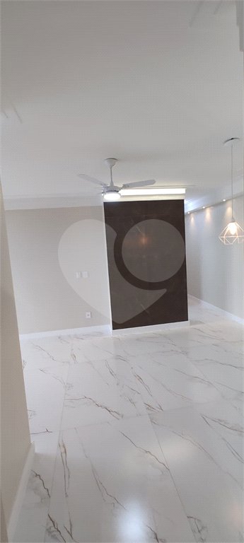 Apartamento à venda com 3 quartos, sendo 1 suíte,  no Centro, São Caetano do Sul, SP