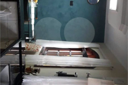Casa à venda com 3 quartos, sendo 1 suíte, em Vila Gustavo, São Paulo, SP