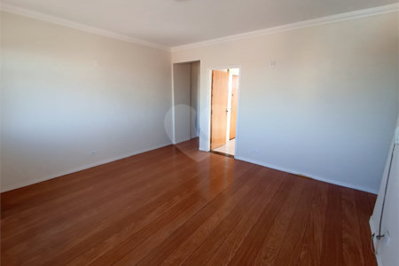 Apartamento à venda com 3 quartos no Centro, Itapetininga, SP