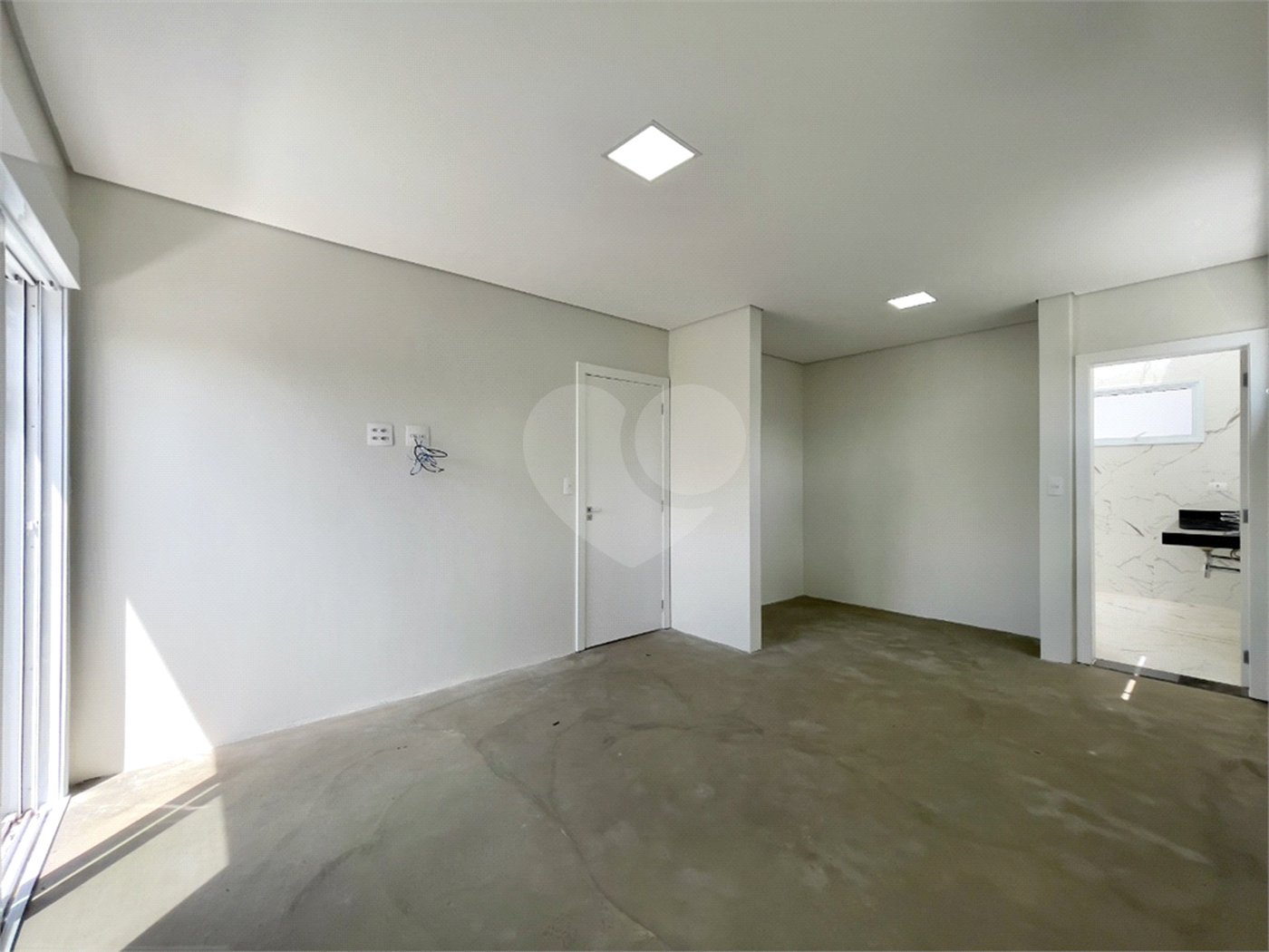 Casa à venda com 3 suítes no condomínio Th Harmonia, São Paulo - SP