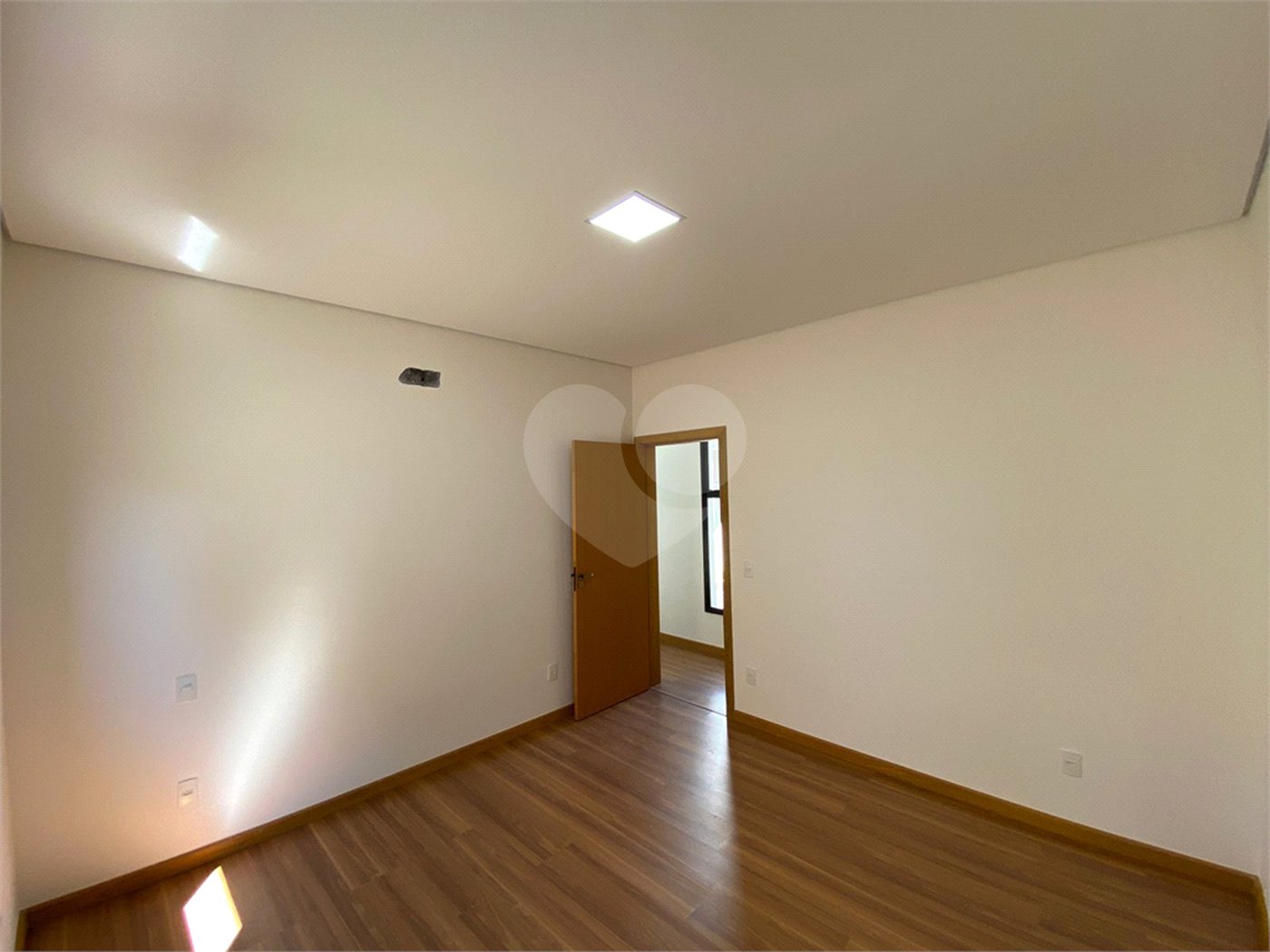 Casa térrea para venda no condomínio Residencial Quebec