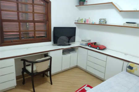 Sobrado à venda com 3 quartos, sendo 1 suíte, em Tucuruvi, São Paulo, SP