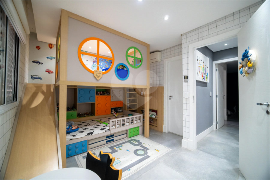 Cobertura à venda com 3 quartos, sendo 2 suítes,  em Santana, São Paulo, SP