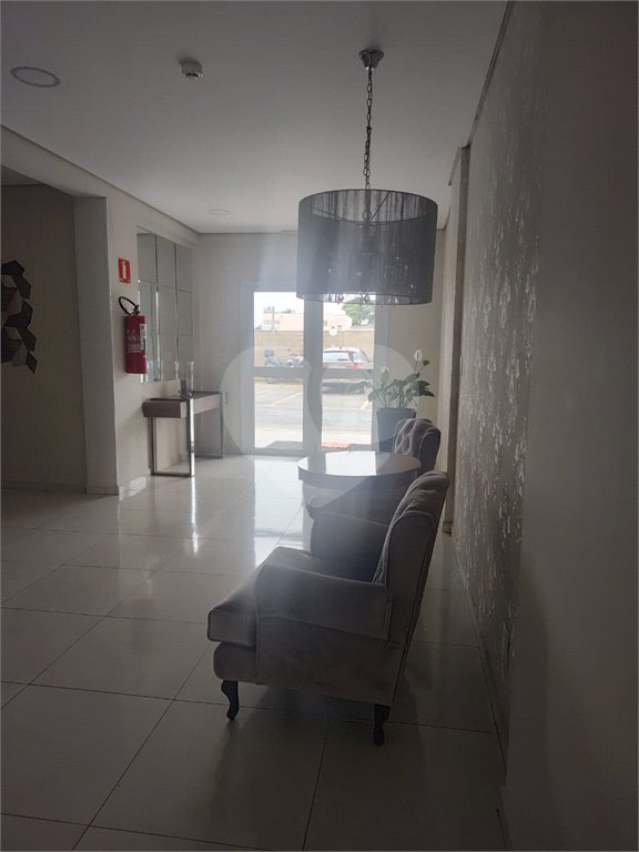 Apartamento à venda com 3 quartos, sendo 1 suíte, em Jardim Imperador, Suzano, SP