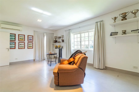 Casa à venda com 7 quartos, sendo 5 suítes, em Morumbi, São Paulo, SP