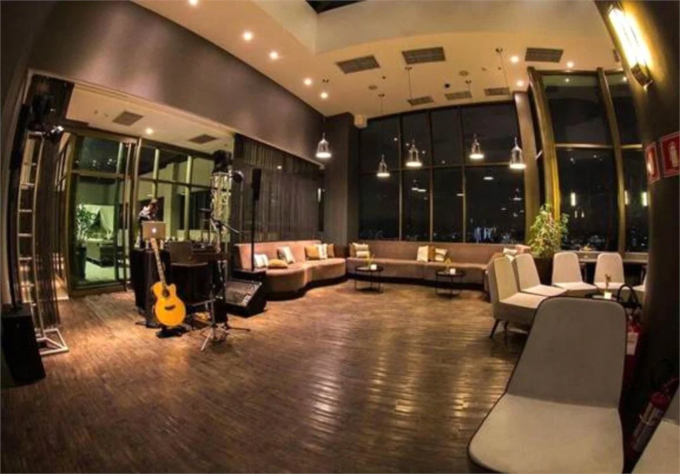 Apartamento à venda ou para alugar com 2 quartos, sendo 1 suíte, em Brooklin Paulista, São Paulo, SP