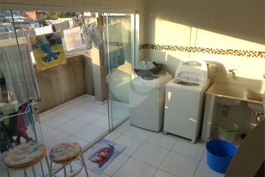 Sobrado à venda com 2 quartos em Tremembé, São Paulo, SP