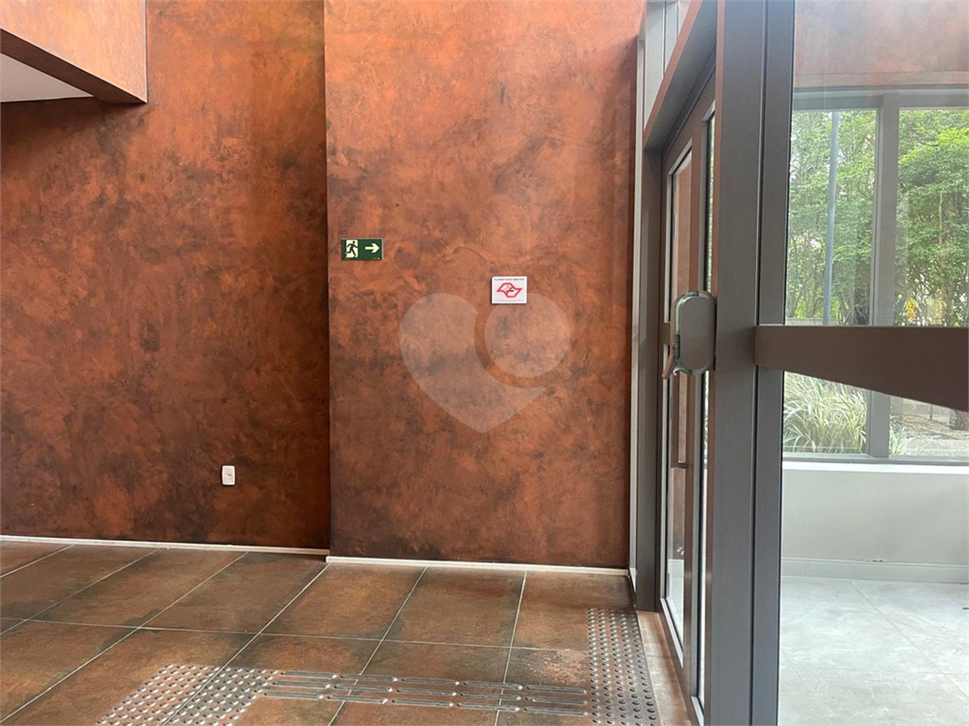 Apartamento à venda com 3 suítes em Campo Belo, São Paulo, SP