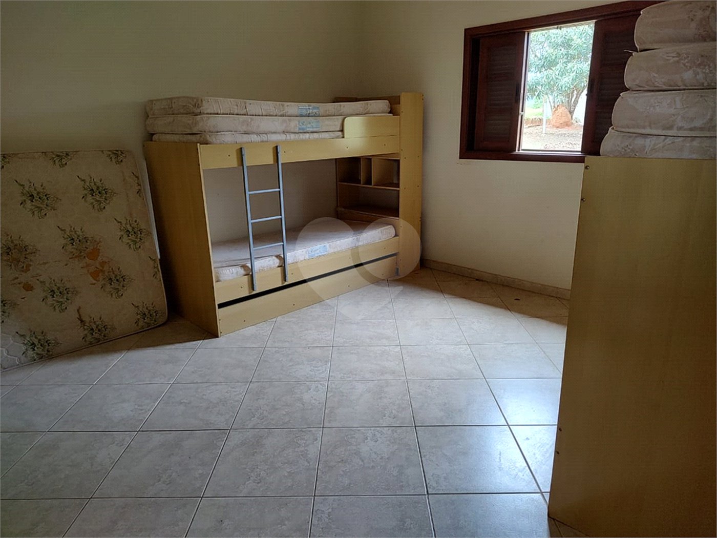 Chácara à venda com 3 quartos, sendo 1 suíte, em Bairro do Machadinho, Angatuba, SP