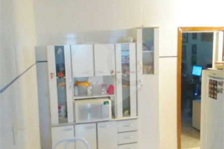 Casa à venda com 2 quartos, sendo 1 suíte, em Vila Dom Pedro I, São Paulo, SP