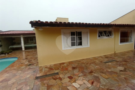 Casa à venda com 4 quartos, sendo 3 suítes,  no Centro, Itapetininga, SP