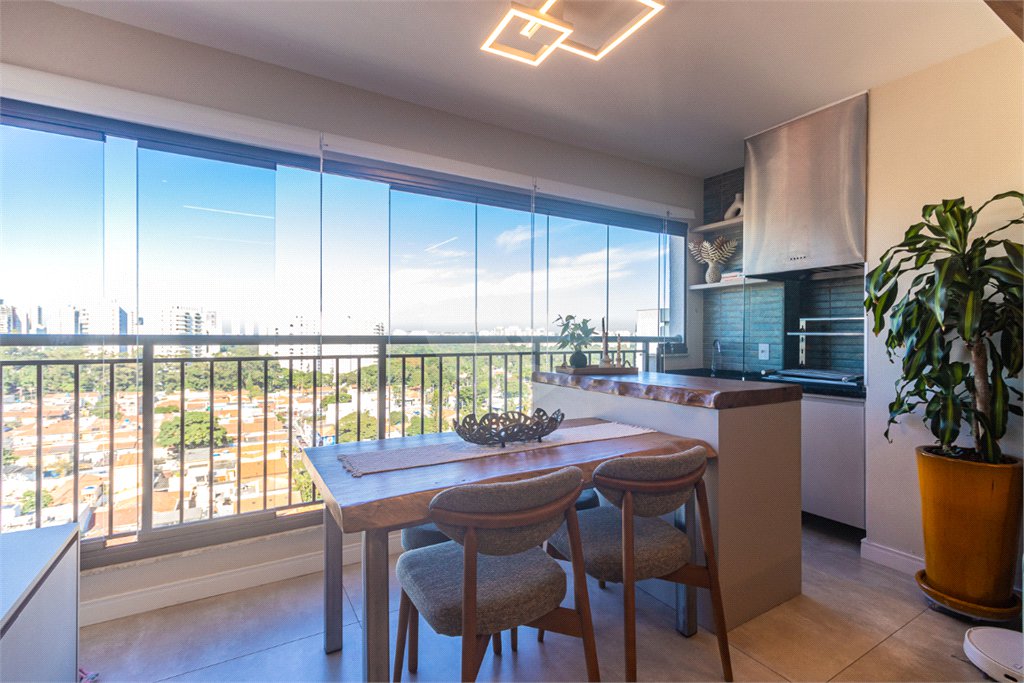 Apartamento à venda com 2 quartos, sendo 1 suíte, em Chácara Santo Antônio (zona Sul), São Paulo, SP