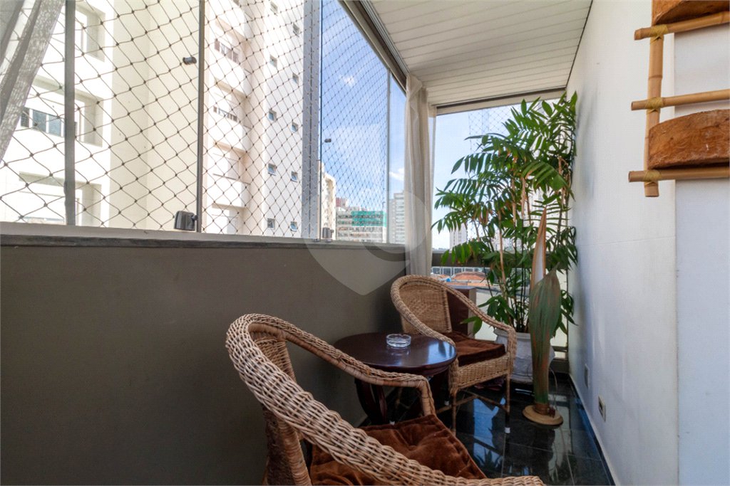 Apartamento à venda com 4 quartos, sendo 3 suítes, em Campo Belo, São Paulo, SP