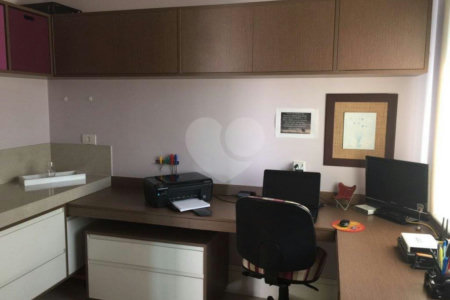 Apartamento à venda com 3 suítes em Santana, São Paulo, SP