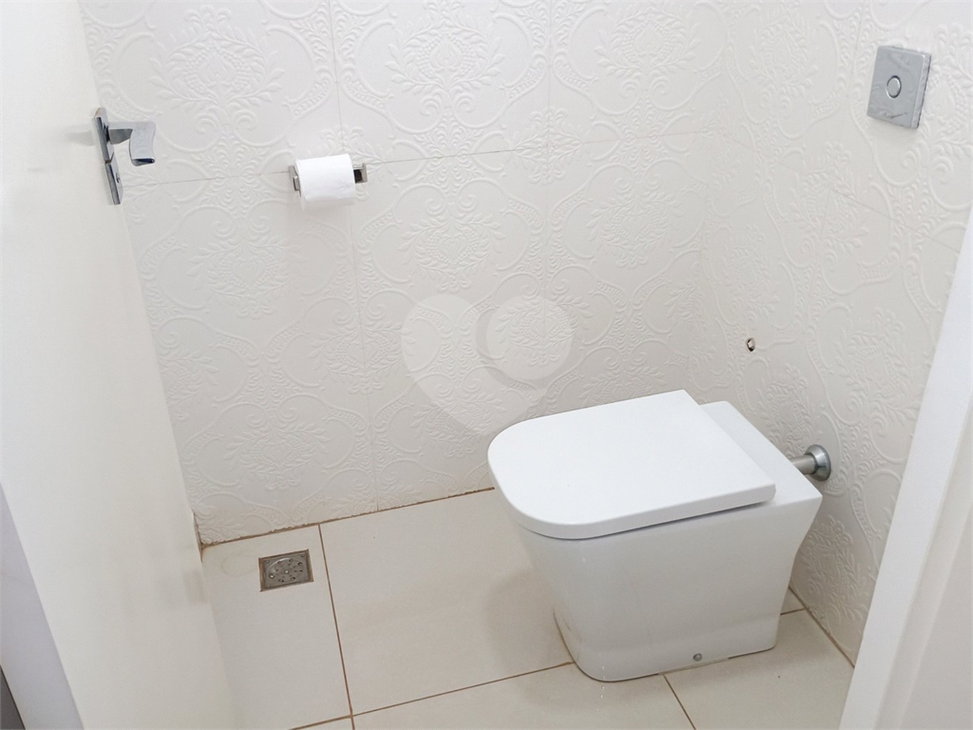 Sobrado à venda com 4 quartos, sendo 1 suíte, em Reserva San Gabriel, Ribeirão Preto, SP