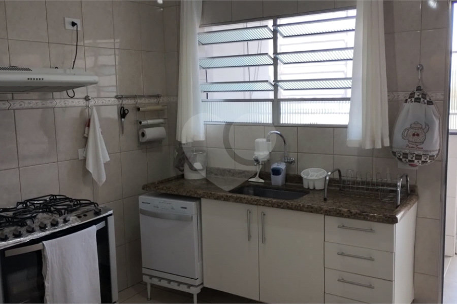 Sobrado à venda com 3 quartos, sendo 1 suíte,  em Penha, São Paulo, SP