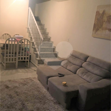 Sobrado à venda com 3 quartos, sendo 1 suíte, em Jardim Ana Rosa, São Paulo, SP