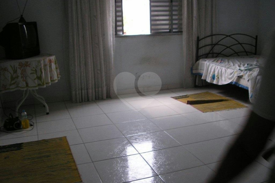 Sobrado à venda com 3 quartos em Vila Guilherme, São Paulo, SP