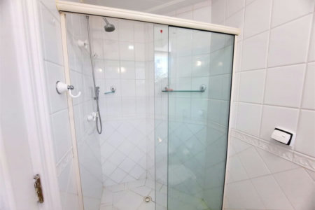 Apartamento Residencial à venda, Balneário Cidade Atlântica, Guarujá - AP1137.