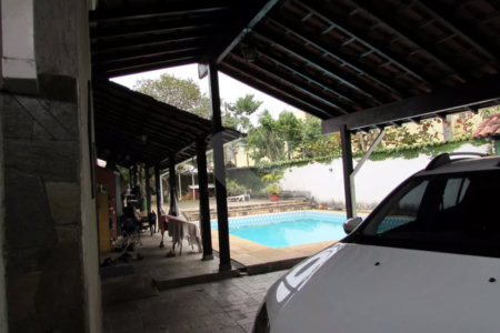 Casa Térrea à venda ou para alugar com 5 quartos, sendo 2 suítes, em Vila Horizonte, Mogi das Cruzes, SP