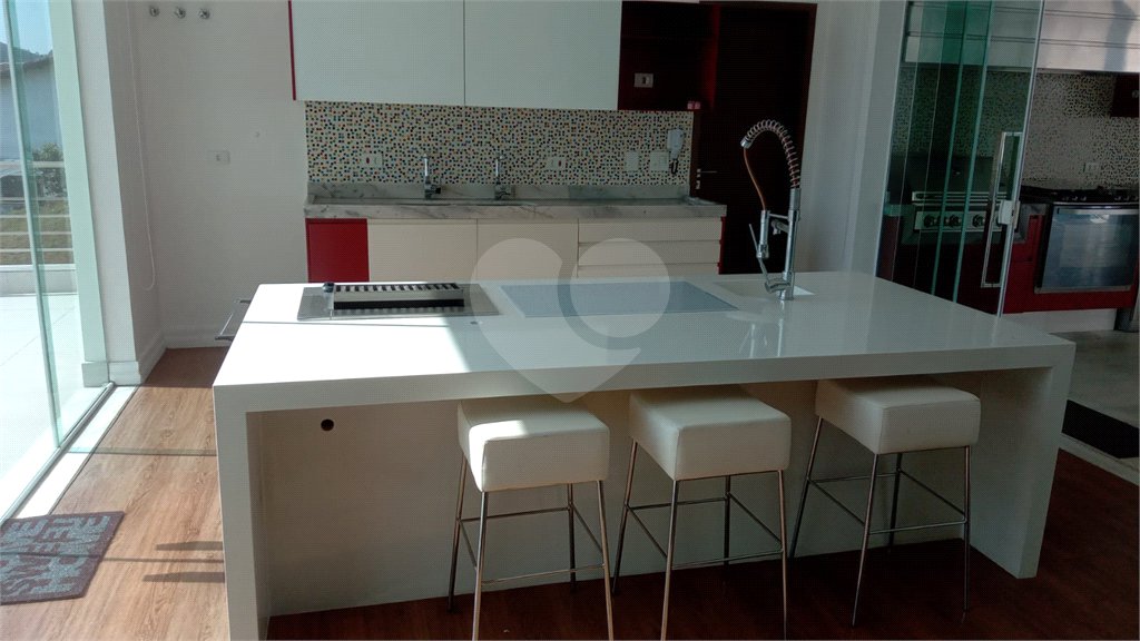 Casa à venda com 4 suítes em Jardim Imperial Hills Iii, Arujá, SP