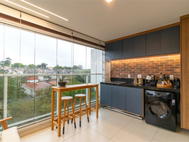 Apartamento à venda com 2 quartos, sendo 1 suíte,  em Jardim Prudência, São Paulo, SP