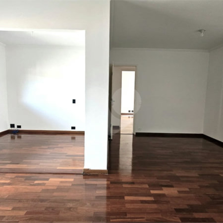 Apartamento para alugar com 3 quartos, sendo 1 suíte, em Alto da Boa Vista, São Paulo, SP
